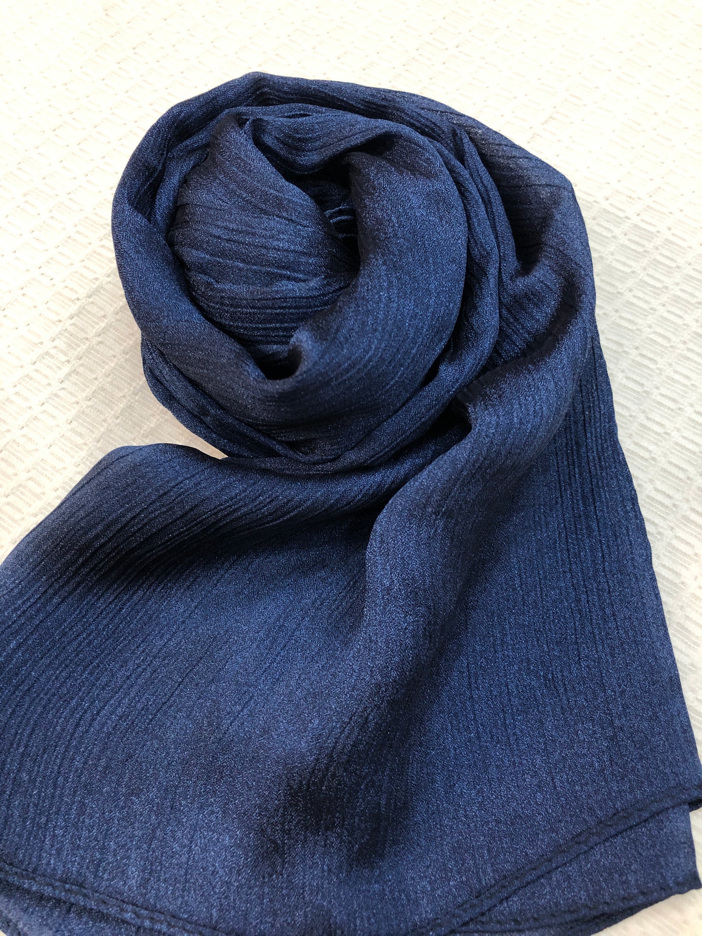 Crinkle Shiffon Hijab - Dark blue