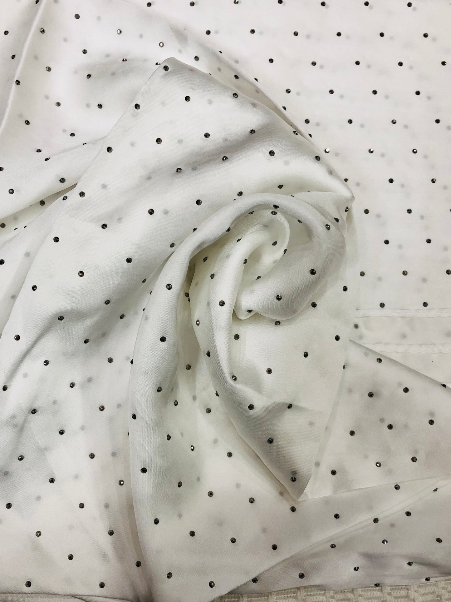 Studded Silk Hijab - Snow White (Black Stud)