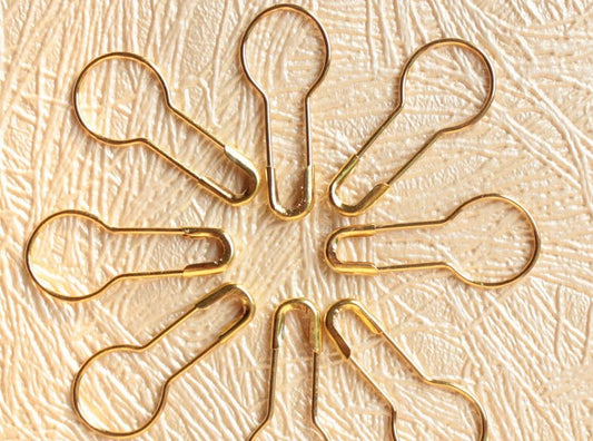 Coil less Hijab     Safety pins  Golden 12 pcs.